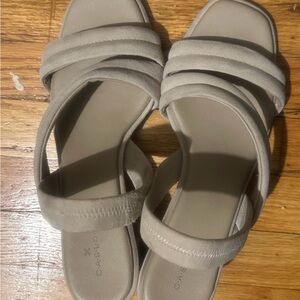 Caslon Sandals Womens Size 9,5 Leather Tan Lennyn Slingback Open Toe Heels.